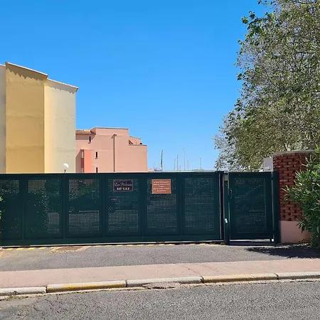 Moderne Avec Piscine Et Parking A 200m De La De La Grande Conque, Cap D'agde - Fr-1-249-413 Appartamento *